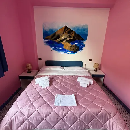 Le Soleil Guest house *